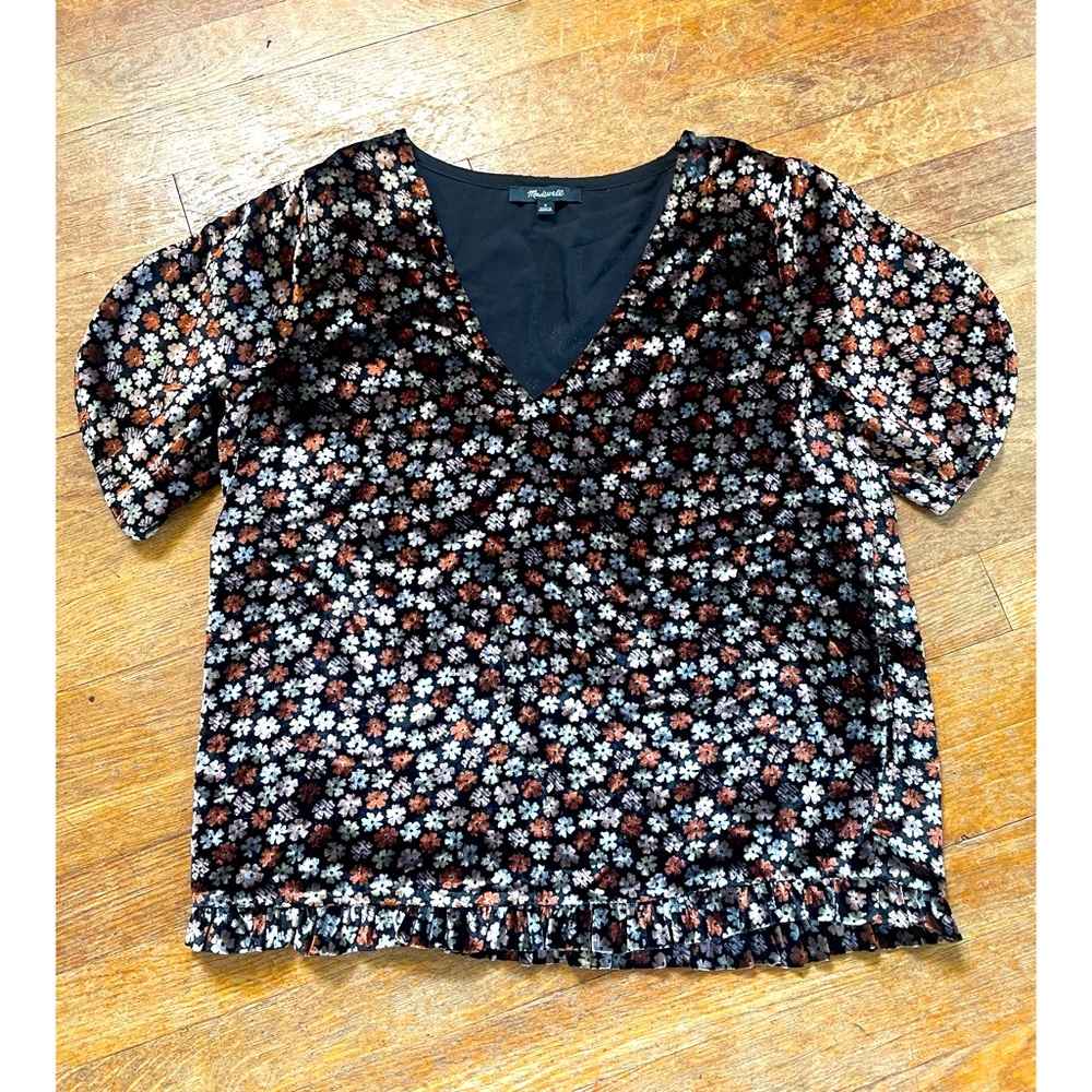 Madewell Tulip Sleeve Velvet Top- Size S